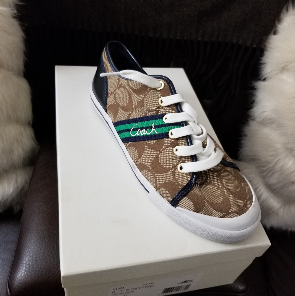 Coach Signature Sneaker